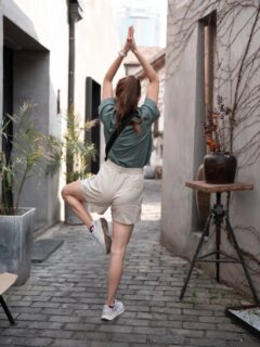 There is ALWAYS time for Yoga

📷@vision_by_curtis 
.
.
.
.
.
#treepose #yogaeverywhere #yogainthecity #mindfulmovement #streetyoga #yogatravel