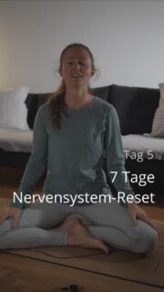7 Tage Nervensystem-Reset

TAG 5:
Der Bauch unser Kontrollzentrum & Soft Belly Übung
.
.
.
.
.

#nervensystemreset #softbelly #somaticpractice #bauchgefühl #stressregulation #embodiment #safetyinthebody #achtsamkeit #mindfulness #nervensystem #holistichealth #regulateyourself#breathwork #7tagenervensystemreset